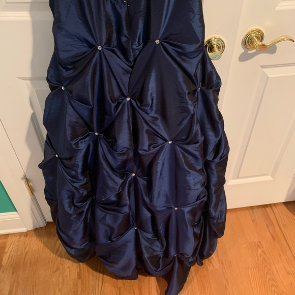 Pageant or formal ball gown - Picture 4 of 5
